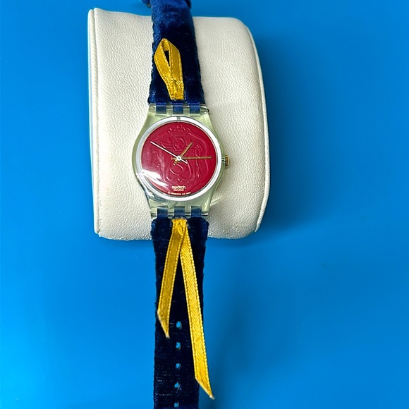 🖤1994 Ladies swatch watch Cord On Bleu - Picture 1 of 15